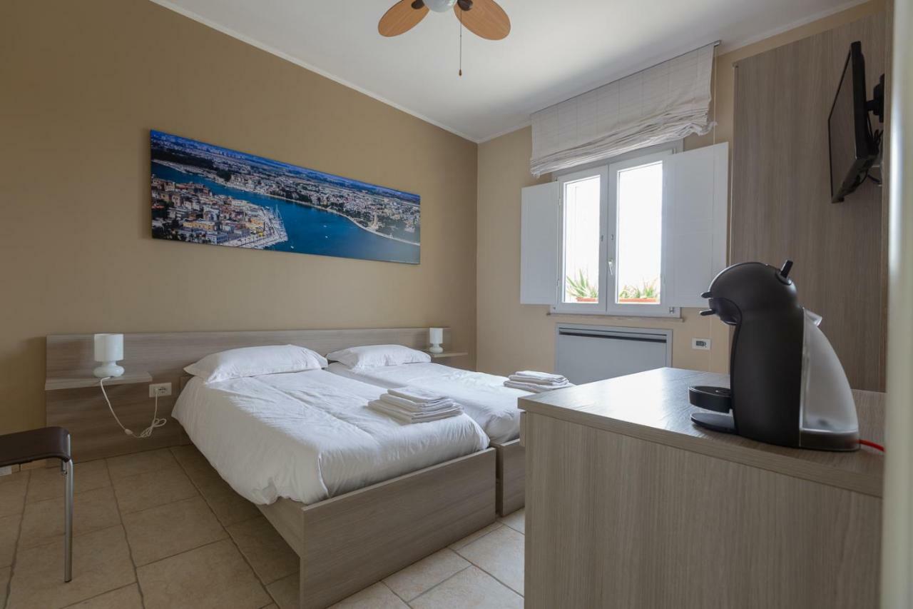 Villa Adele B&B Бриндизи Экстерьер фото